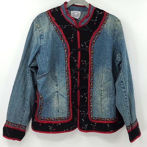 Carolina blues by Carolina colours Jackets & Blazers - Vintage Carolina blues jean jacket with embroidery